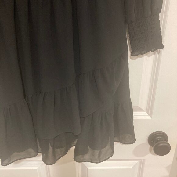 Michael Kors Julia Dress Sz XL Black Smocked Waist V-Neck Tiered Ruffle‎ Mini - Picture 6 of 8